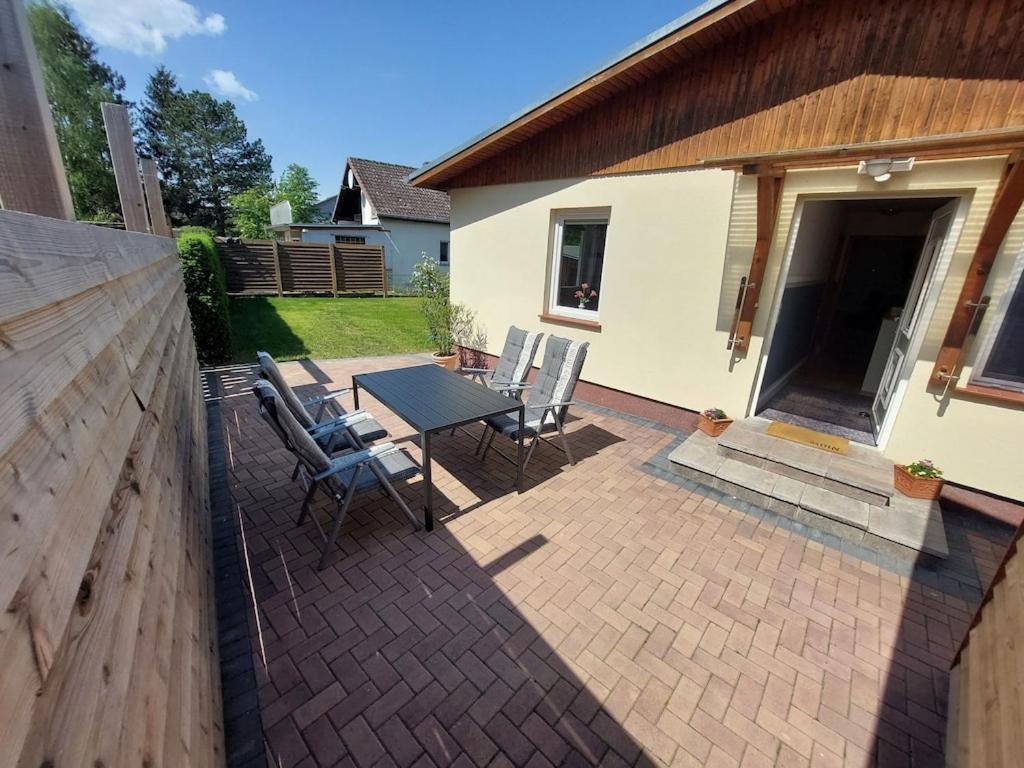 Ferienhaus Flessenow Am Schweriner See Eksteriør bilde